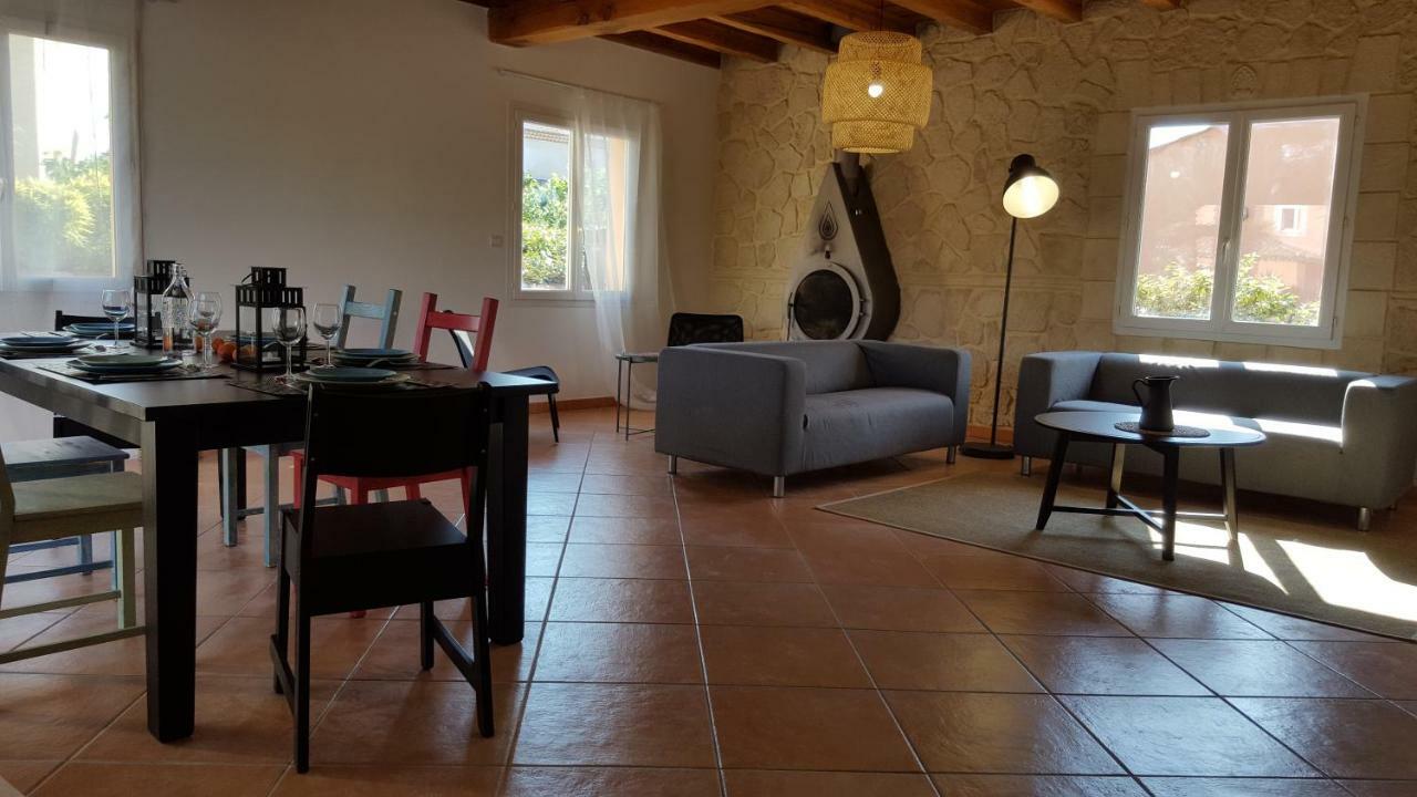 Maison Les Pins إج مورت المظهر الخارجي الصورة